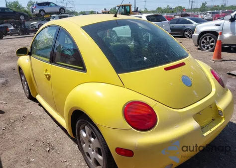 2002 Volkswagen New Beetle Gls z USA, uszkodzony, nr VIN 3VWCK21CX2M450876